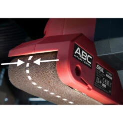 SKIL Bandschuurmachine 7615AB 710W Incl. Schuurraam -Gamma 123 173