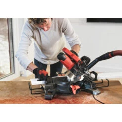 SKIL Afkortzaag / Verstekzaag 216mm Met Trekfunctie En Laser 1310AA 1600W + Snelklem 20 SKIL Afkortzaag / Verstekzaag 216mm Met Trekfunctie En Laser 1310AA 1600W + Snelklem -Gamma 123 75