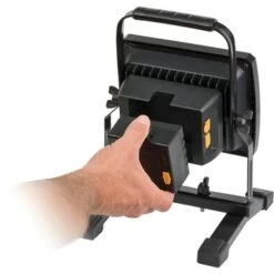 Brennenstuhl Mobiele LED Lamp Met Batterij IP54 -Gamma 123 87