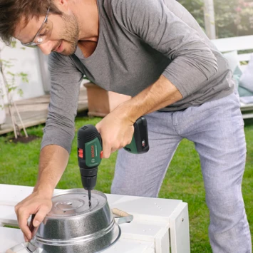 Bosch 18V Accuboormachine UniversalDrill Systeembox Met 241 Accessoires (incl. 2 Accu's 1.5Ah + Lader) 5 Bosch 18V Accuboormachine UniversalDrill Systeembox Met 241 Accessoires (incl. 2 Accu's 1.5Ah + Lader) - Afbeelding 3