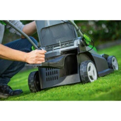 LUX 20V Accu Grasmaaier 37cm Incl. 2 Accu's 4,0Ah + Lader -Gamma 123 965